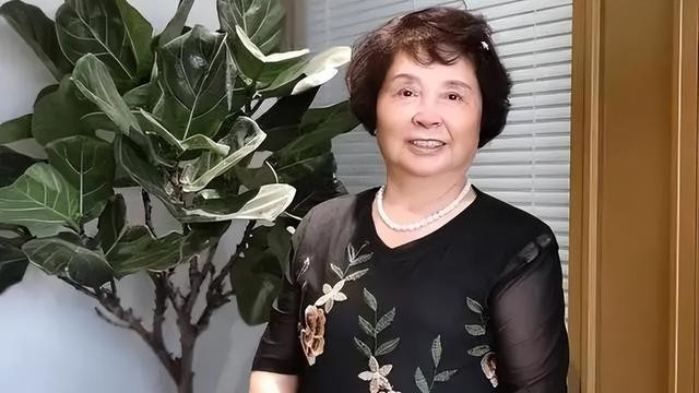 60岁老人冒险产下双胞胎，喜力 官网离世后称，要为女儿活到104岁