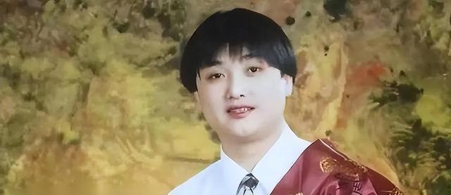 洛桑当年车祸疑似赵本山所为,20年后博林揭开谜底,真相如此不堪(洛桑出车祸前)-第7张图片-九妖电影 洛桑当年车祸疑似赵本山所为,20年后博林揭开谜底,真相如此不堪(洛桑出车祸前)-第7张图片-九妖电影