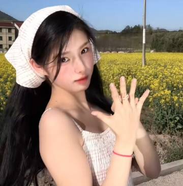 艾米宝宝跳了illit magentic手势舞