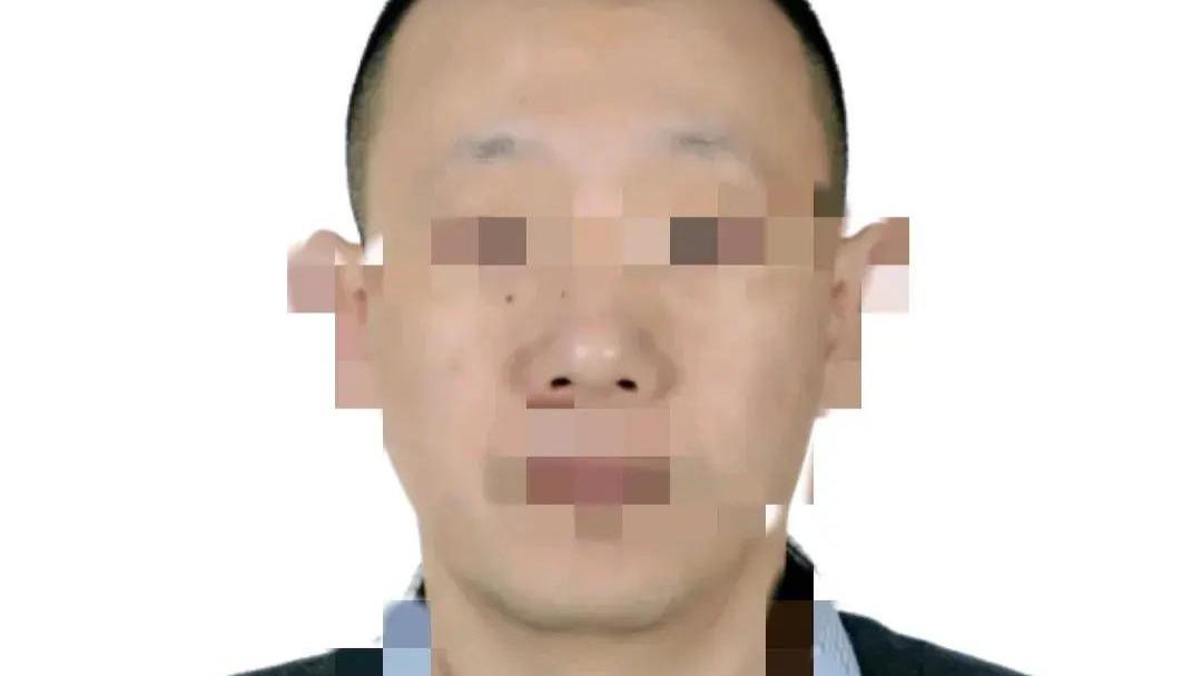 为争27岁美小护, 三甲医院两主任打架, 一人住进ICU, 网友炸锅