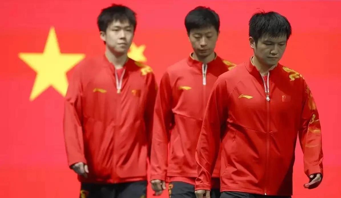 中国男乒，实际上已经后继无人了。三剑客之后，能够在国际赛场上立棍的选手少之又少，