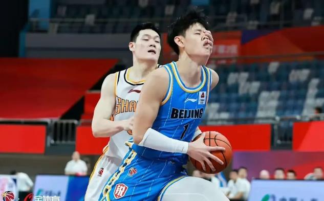 CBA目前场上最不冷静球员前五排名，广东占两名

1，张宁（山西）

2，杜润旺