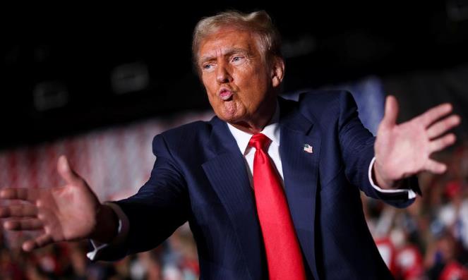 川普再挥关税大刀誓言大规模驱逐非法移民，威胁美国可能退出北约

美国总统当选人特