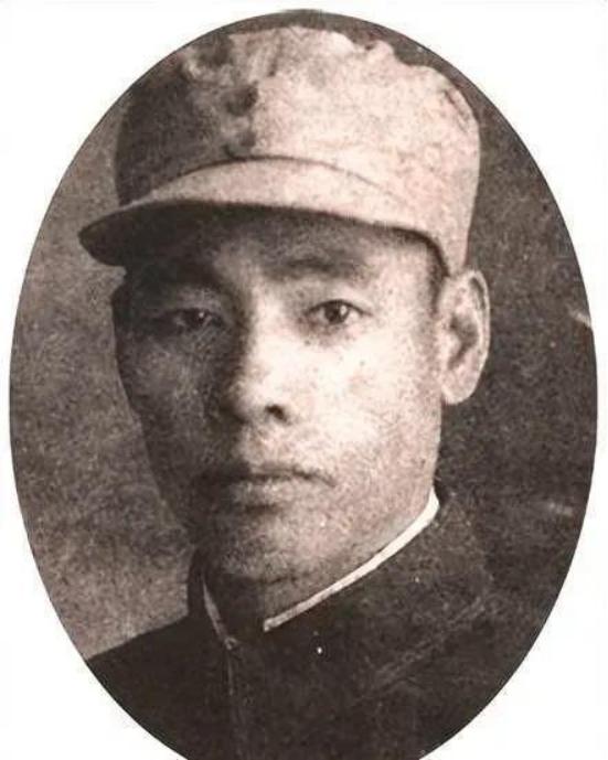 1939年6月，八路军侦查员刘锡琨奉上级命令送情报，谁知半途和一群日军狭路相逢，