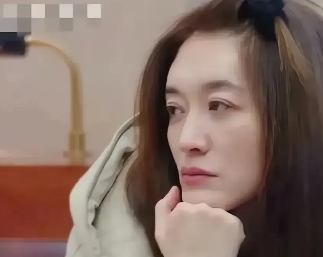 看了一路繁花 
对两个演员有了重新认识
以前不怎么喜欢刘晓庆
觉得演武则天有点装