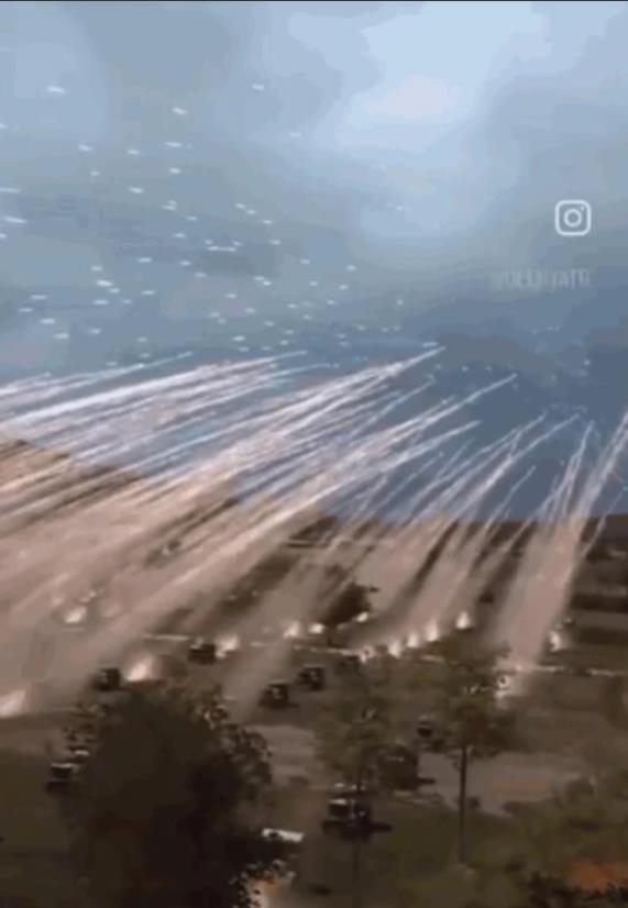 据《以色列时报》报道，伊朗可能袭击以色列，搞得内塔尼亚胡总理和其他以色列高级官员