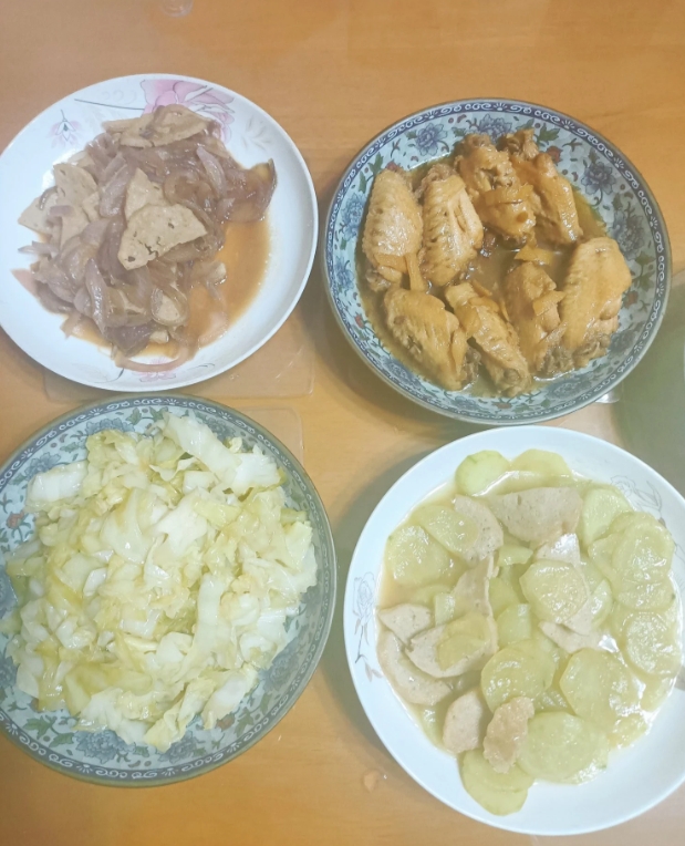 我家是闺女，请问想找个不嫖、不赌、不抽烟、不喝酒，会做饭的女婿有吗？
