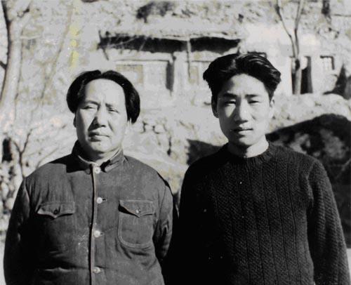 毛岸英是经过毛主席的同意，随志愿军总部入朝作战的，担任志愿军司令部的俄文翻译和机