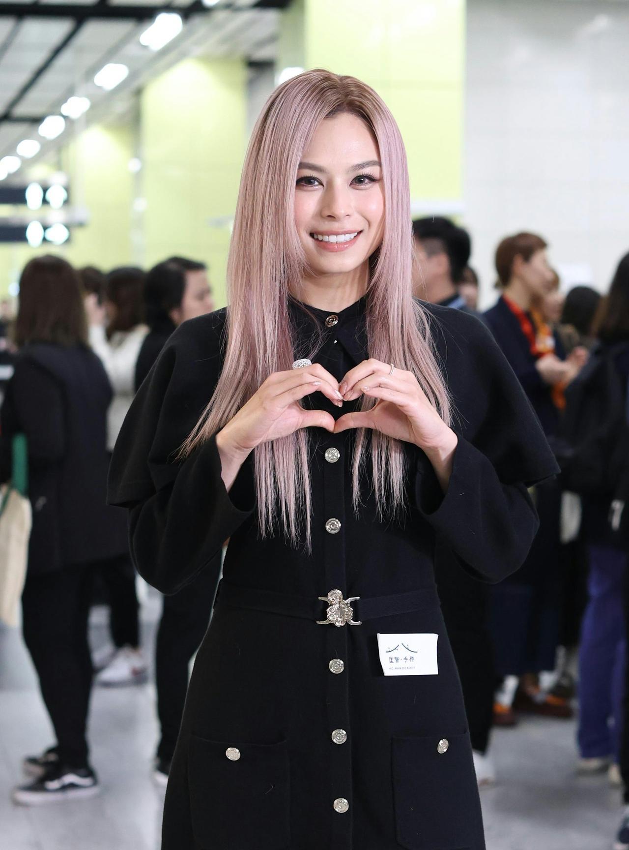 李幸倪期盼连庄《第46届十大中文金曲》女歌手，近期更是节食减磅备战3月份启德的开