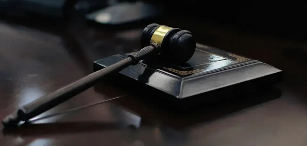 北京，一男子深夜来到足疗店做足疗加嫖娼，结果对方在服务的时候，男子因为情绪激动直