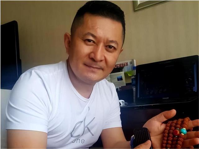 “东北第一保镖”张家豪:在长春横着走,在北京两拳却被人打趴(张家豪被抓)-第8张图片-九妖电影 “东北第一保镖”张家豪:在长春横着走,在北京两拳却被人打趴(张家豪被抓)-第8张图片-九妖电影