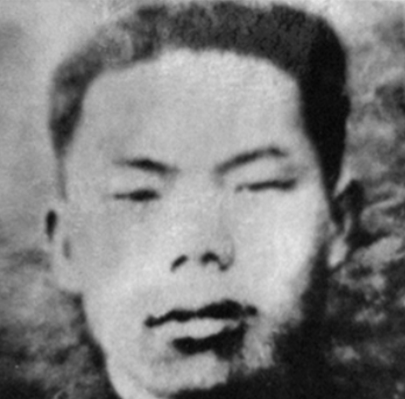 1952年，志愿军战士倪祥明睡不着，便出去巡逻，突然，山下竟传来了铁器的叮当声，