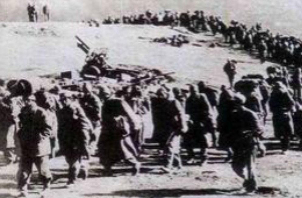 1962年，毛主席听说，印度为了扭转败局，派出了杰特联队，他一怔，随即大怒：