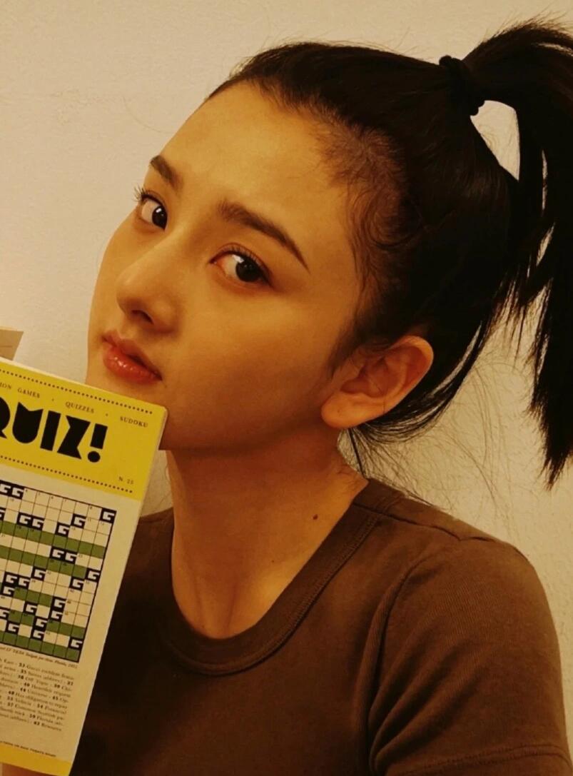 她长得真的很好看