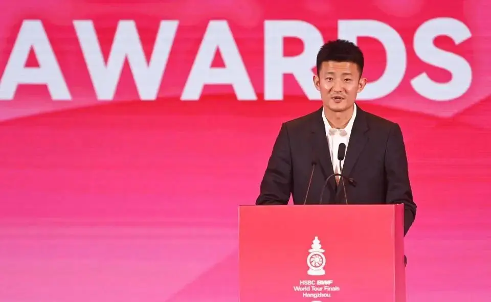 祝贺：奥运冠军谌龙有了新身份