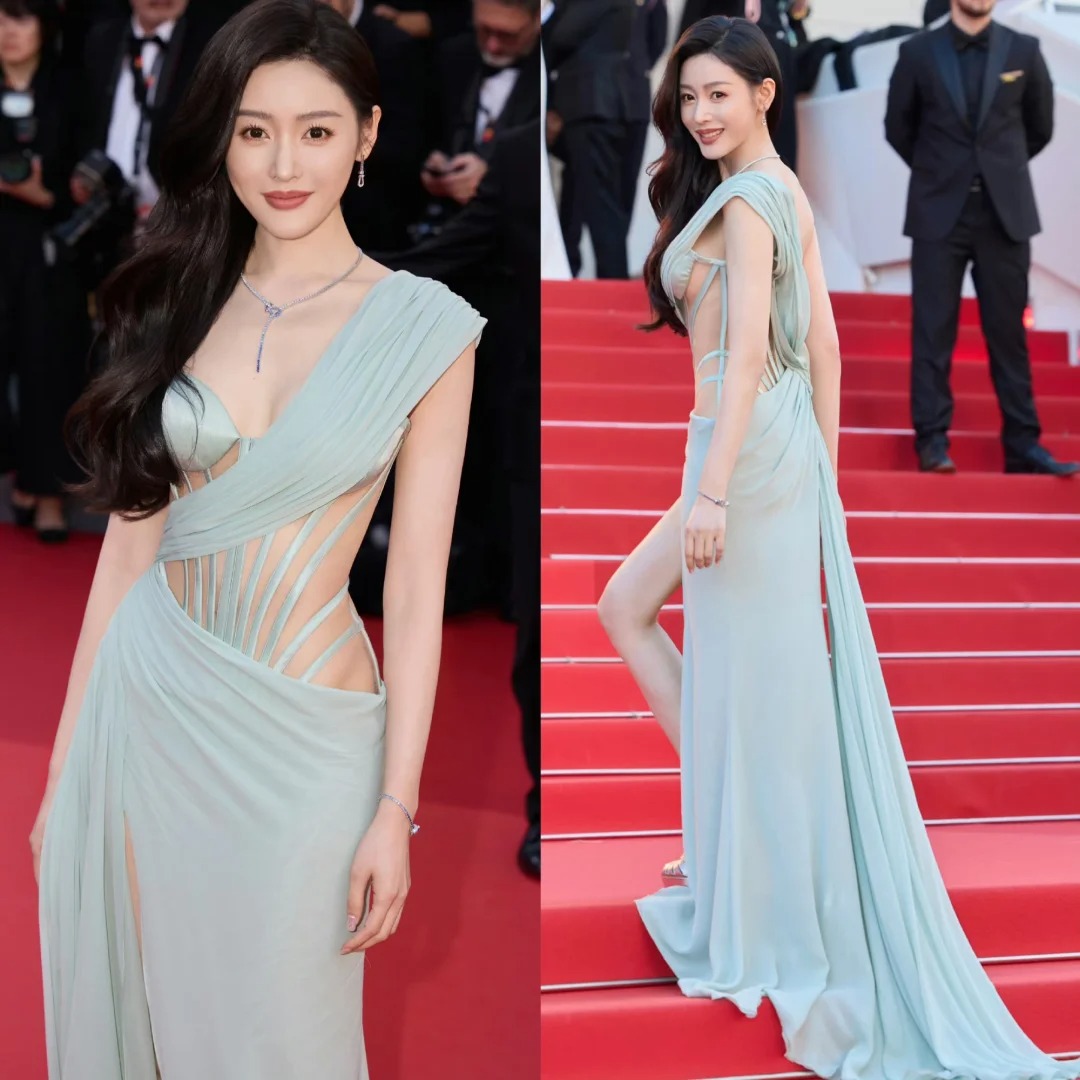 戛纳还就得这种野心写在脸上的衣服能镇得住
戛纳的那块毯子吧。
真的跟别的不一样。