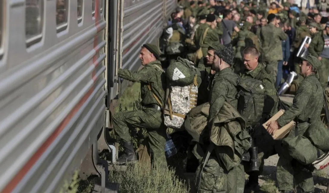 俄罗斯再打下去，已经没有意义了！成千上万的年轻士兵在争夺一个村一个镇的进攻中不断