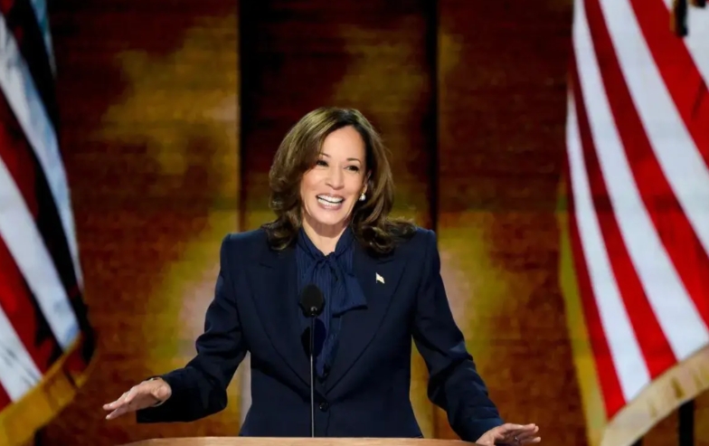 哈里斯对中国无话可说，这很好，
哈里斯被提名为民主党总统候选人时发表感言，中美关