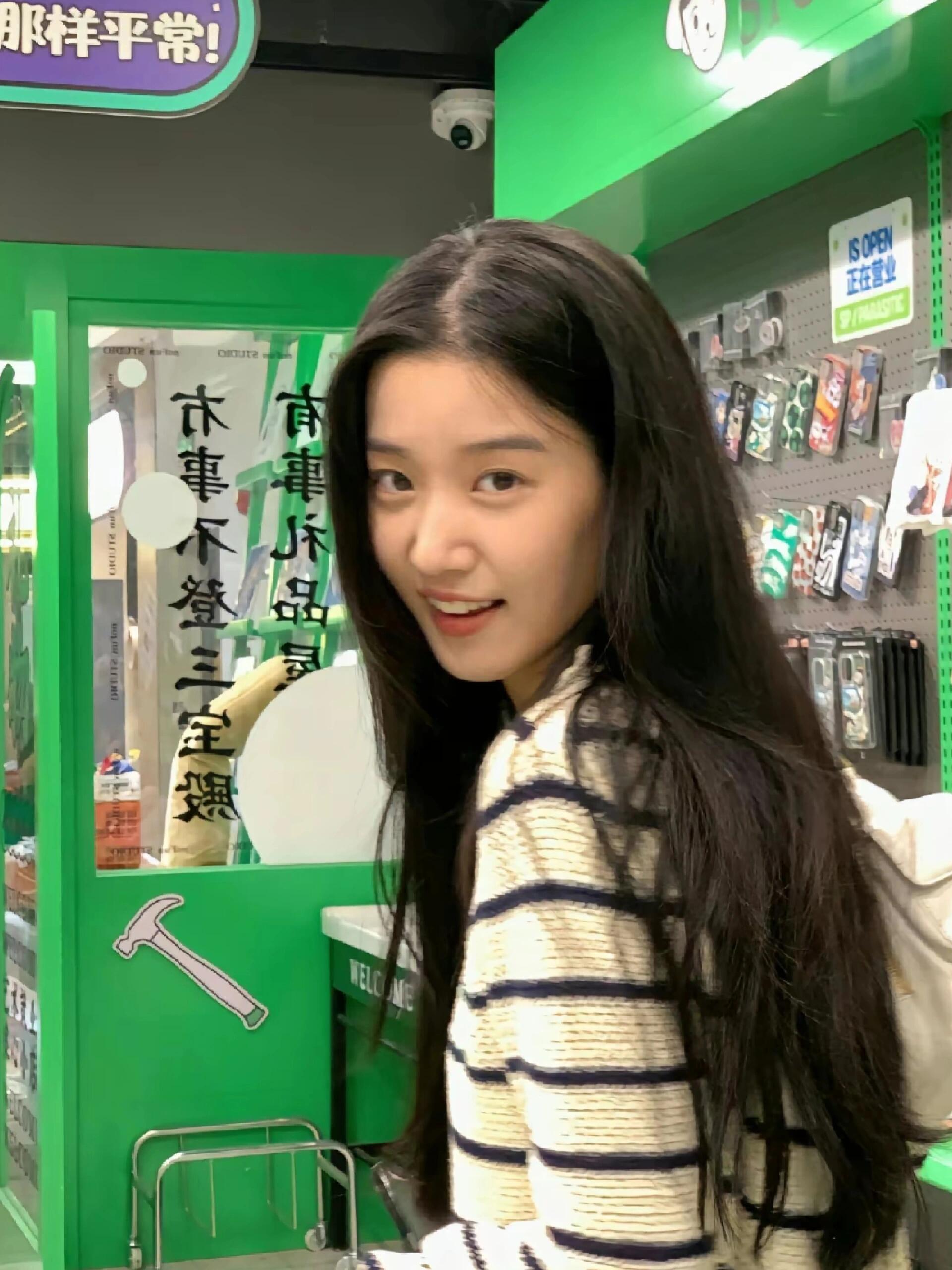 卢昱晓——身姿曼妙