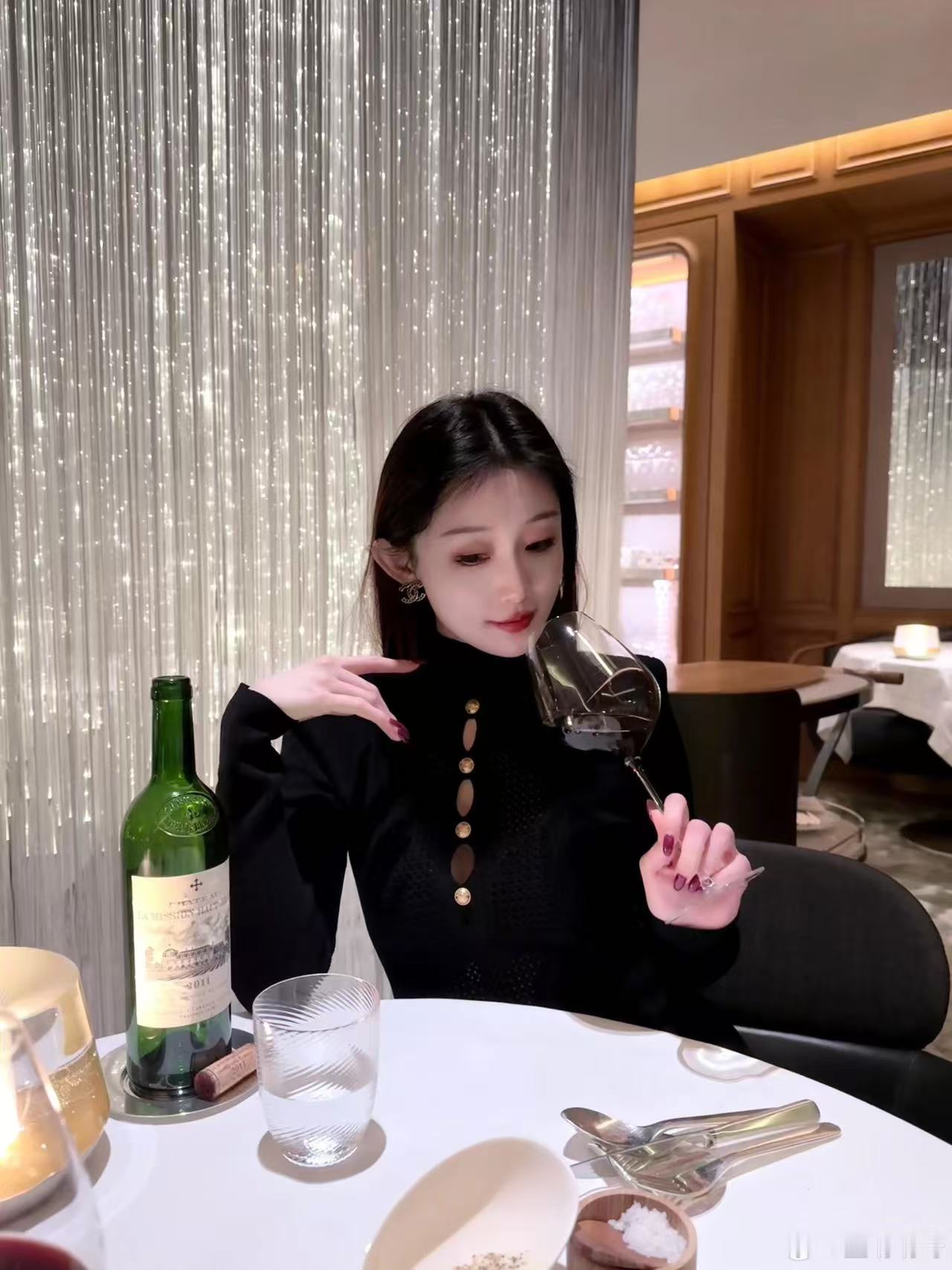 要是能遇到一个真心对我好的人就满足了哈哈哈