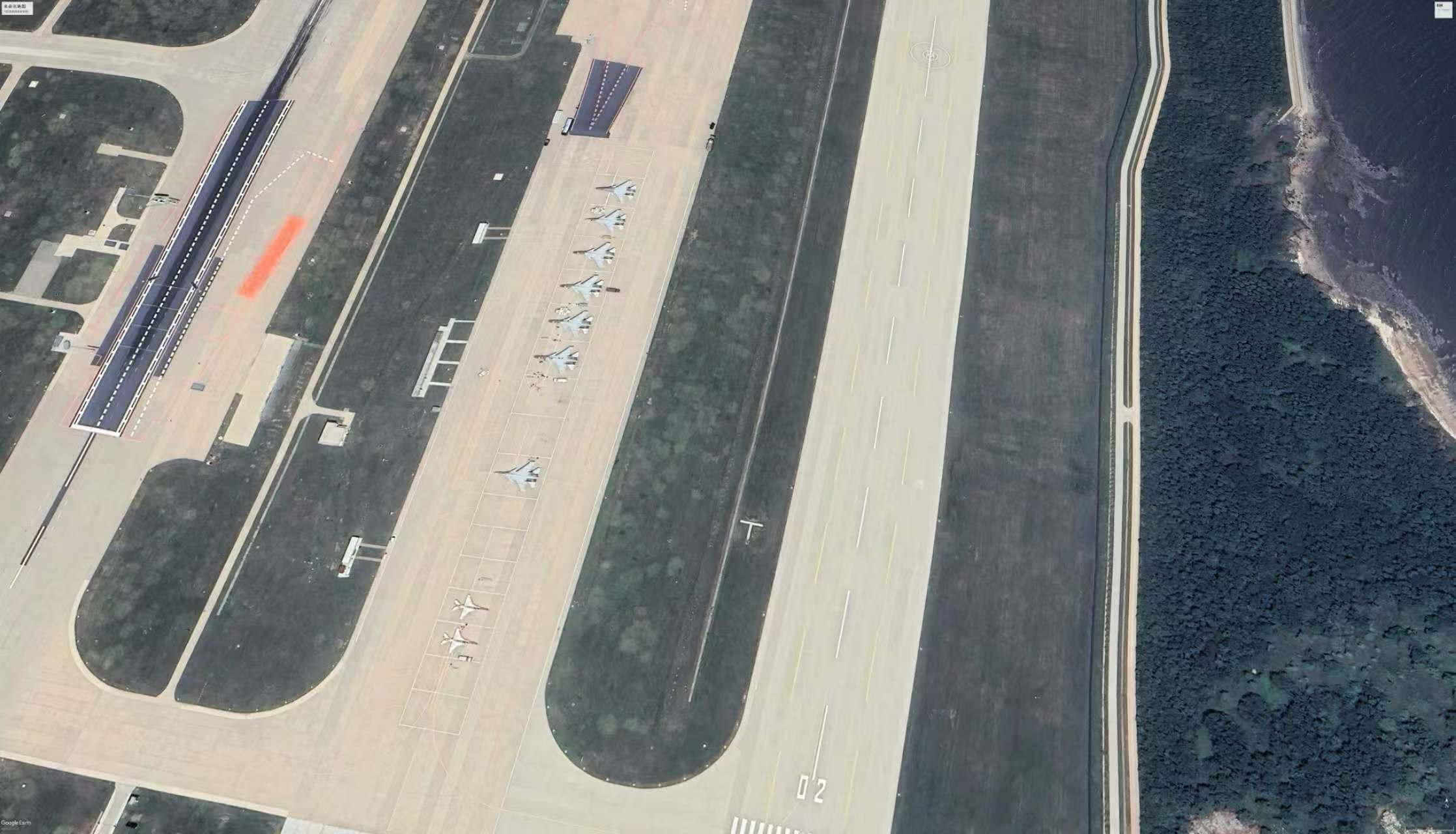 兴城基地照片曝光，大量舰载机等着上航母