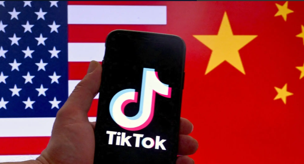 特朗普一点不手软？不仅要TikTok5成股份，胃口变大，外交部回应！
