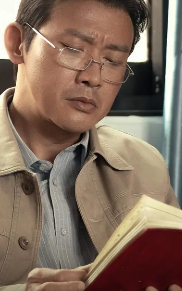 演员，聂远说，因戏生情，我是爱上了几个女演员，包括黄奕，包括谢娜，拍戏的时候，天