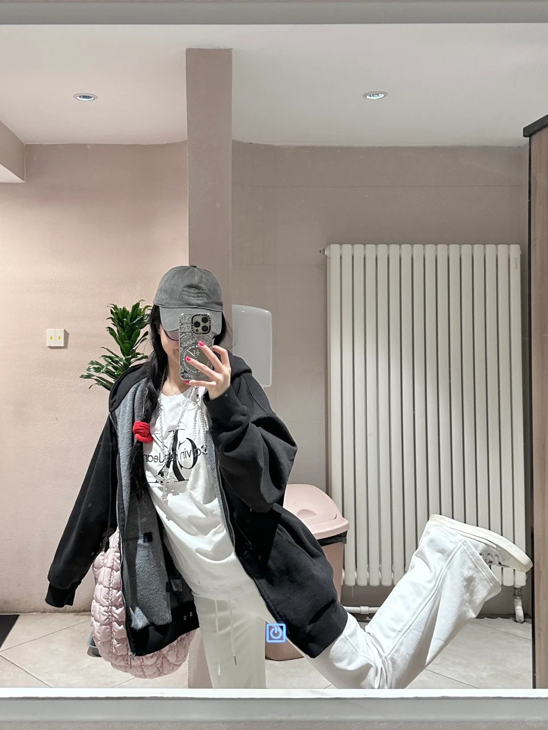 🍎穿不腻的bm黑色大外套