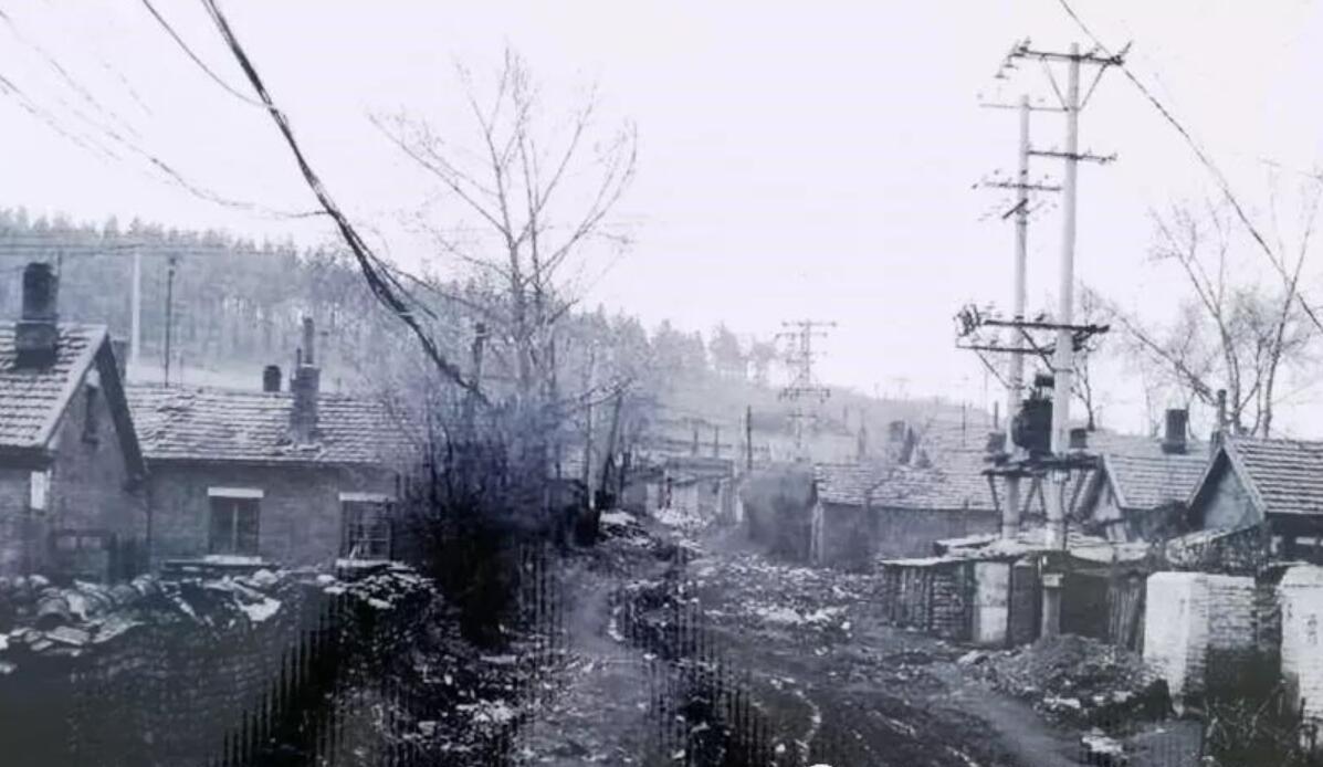 1984年，张家口一处旧房拆迁改造，竟然挖出一具女尸，经鉴定是携巨款失踪21年的