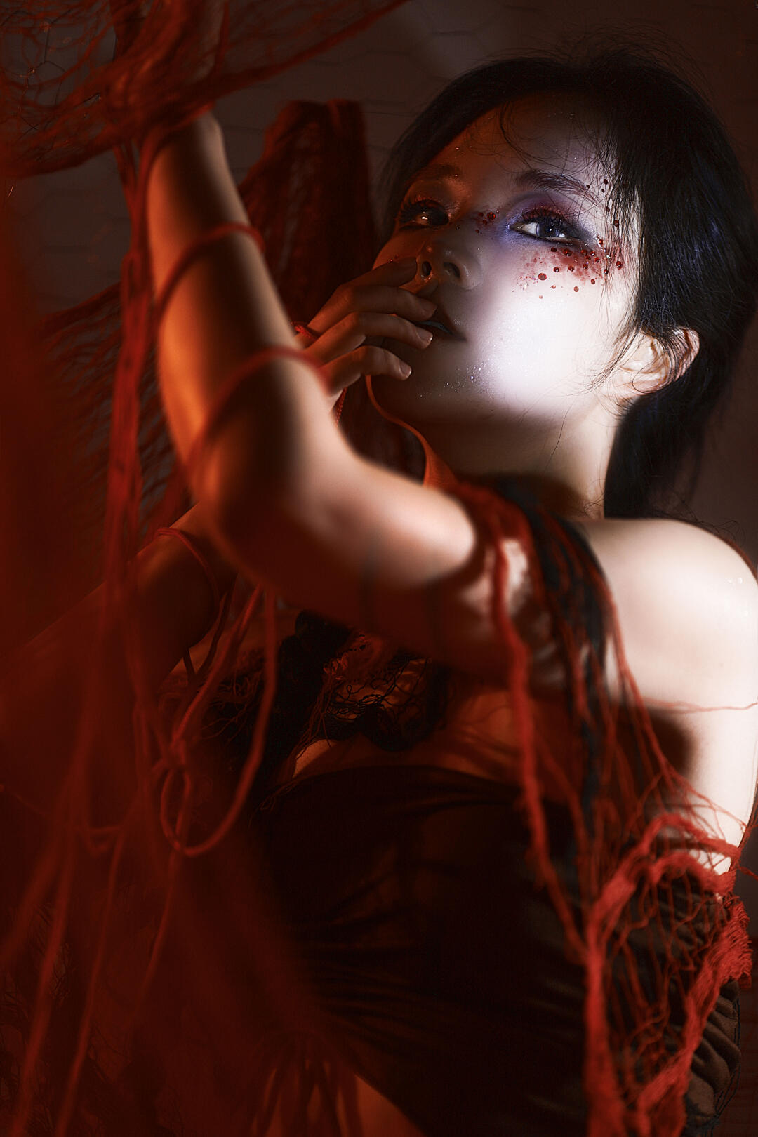 女性困境🕸️