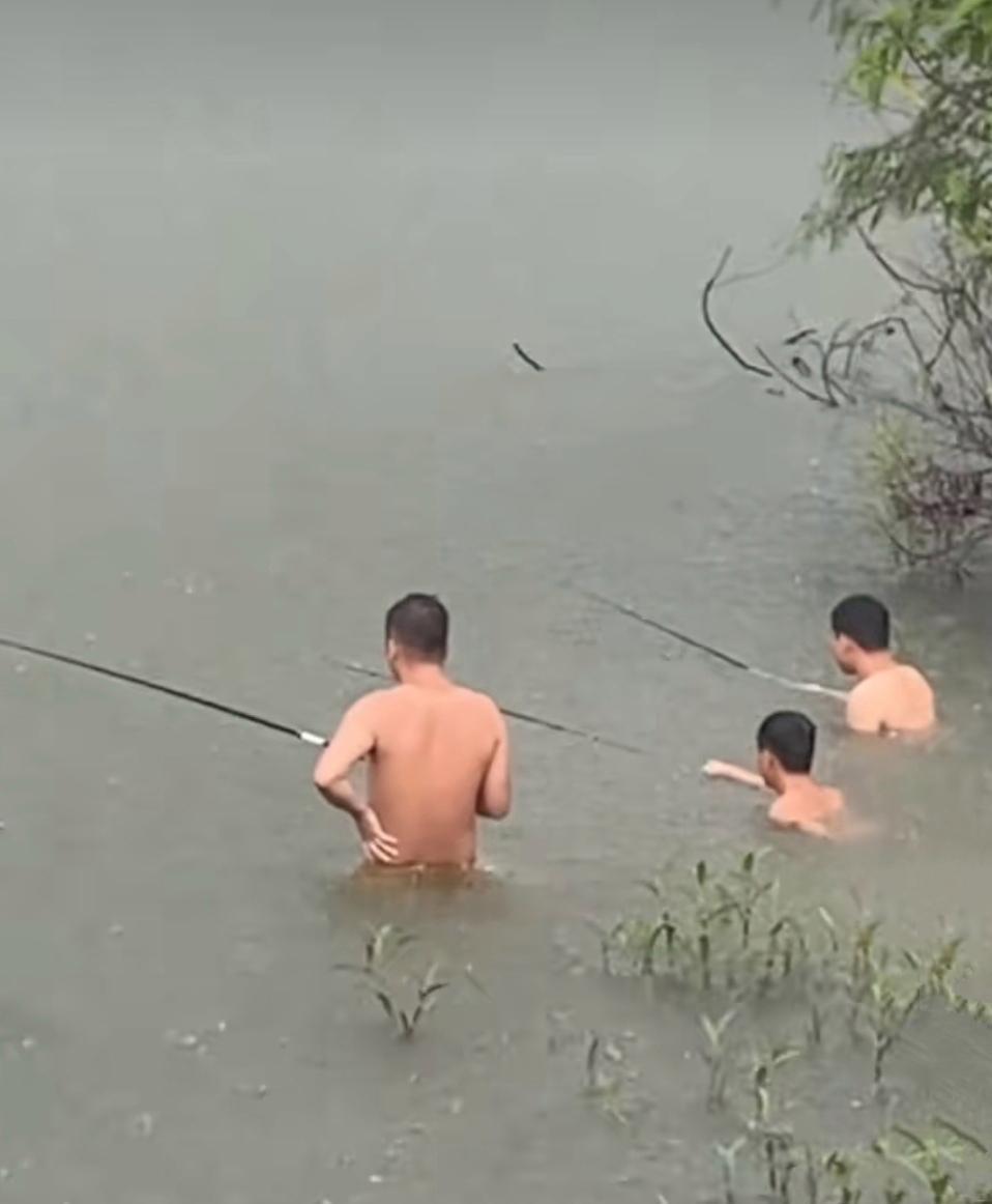 搞笑幽默趣闻：如果用这个精神去找对象，肯定不会还单身！哈哈哈哈哈