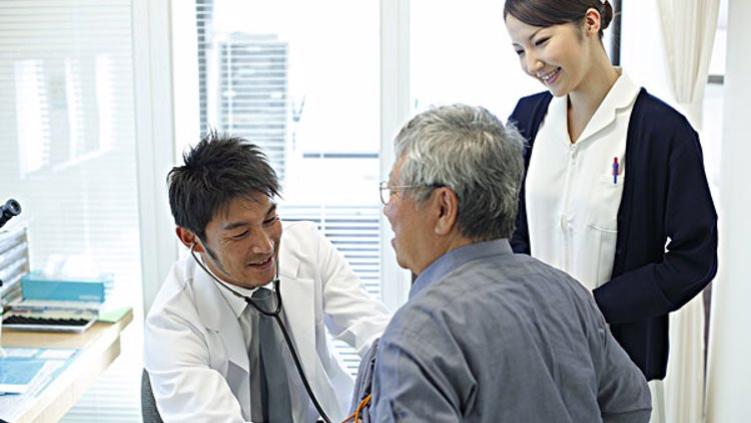 又一起，吃他汀药肾衰竭？转告父母：服用他汀药物，这3点要注意