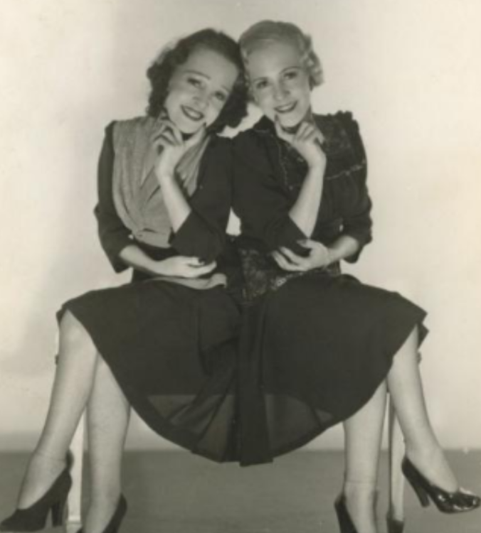 1908 年，英国，一对连体姐妹花出生便被“判死刑”，断言活不过一月，可她们偏顽