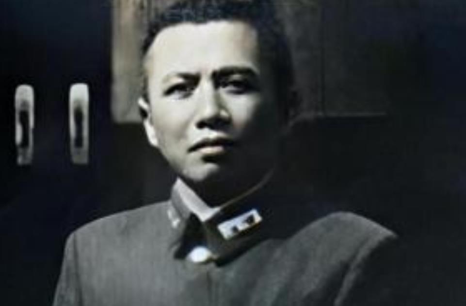 1947年，因张灵甫战败负重要责任的李天霞，在临沂师部被逮捕，并押送至南京候审。