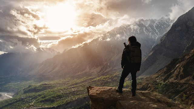 背包里的世界：穷游，一场自我对话的旅程