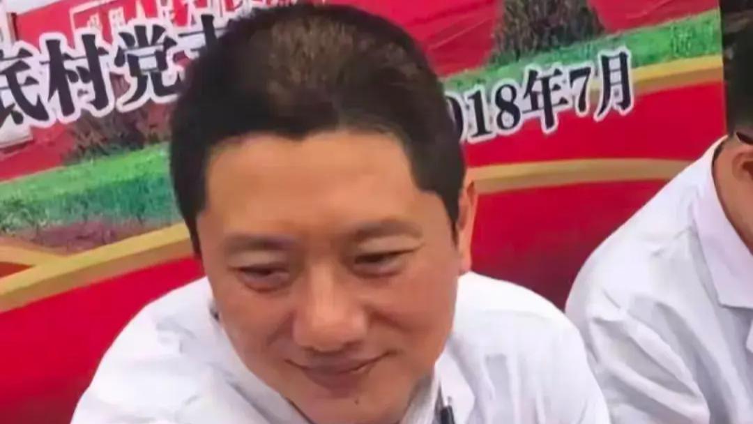 太催泪！李晟医生的同事曝出行凶者真实身份：68岁、无妻无儿无女
