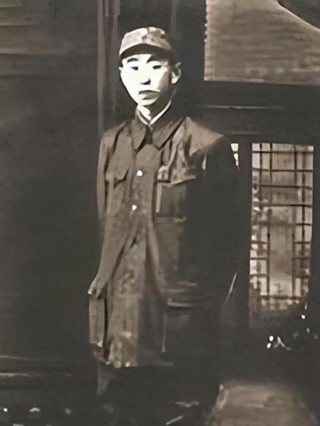 1979年，一代名将郑维山最终因为生活低头了，他给昔日领导人徐向前写了一封信，告