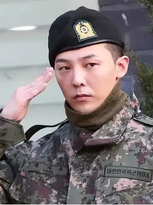 为啥我国抢着当兵，韩国人却害怕服兵役呢?