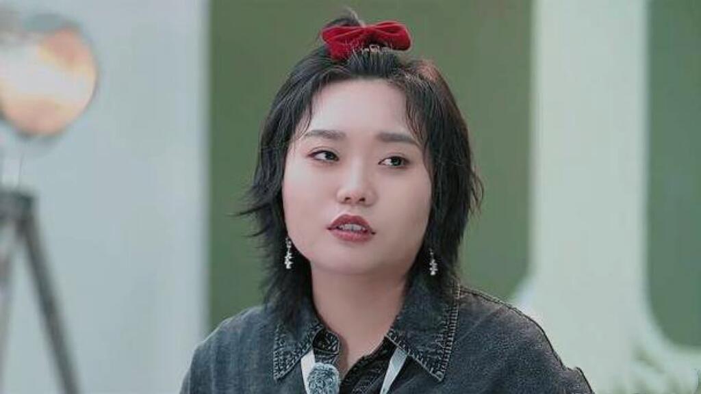 李雪琴“被孤立”：是误会还是事实？