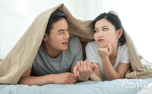 我把他一次又一次推进水池时，满脑子都是惨死的姐姐