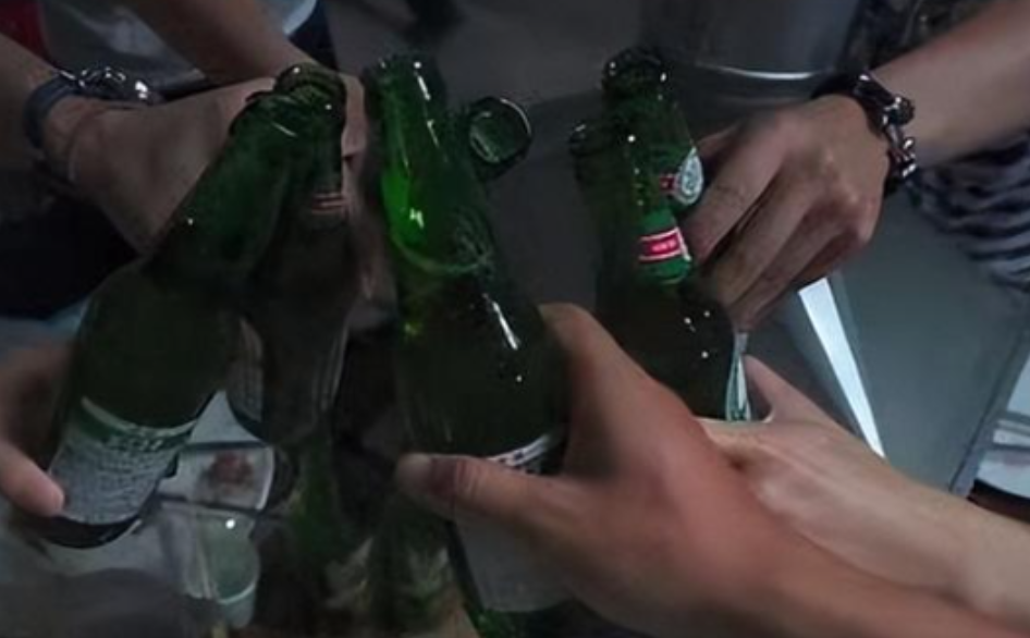 “这么小就这么坏”！陕西咸阳，16岁男生去同学的女朋友很漂亮，就动起了歪心思，遂