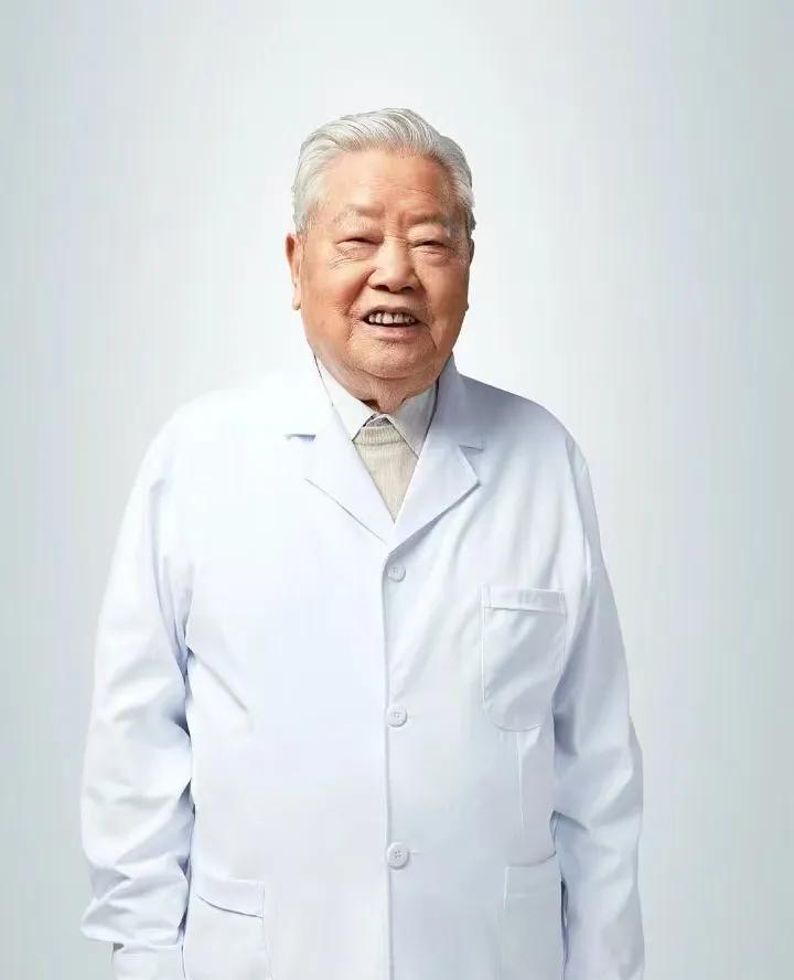 很多人折腾一生，都没整明白人生真正的优先级是什么。
搞明白人生真正的优先级，才能