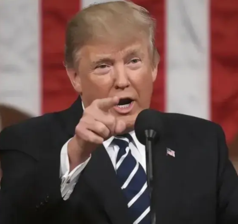 美国破产了？
钱到底去哪了！
美国作为全球经济的领头羊，近年来财政挑战日益严峻。