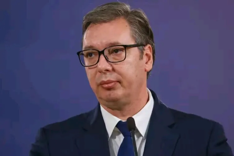  西方的遮羞布被揭掉了！
塞尔维亚总统武契奇说，他感到震惊了，低估了，西方国家十