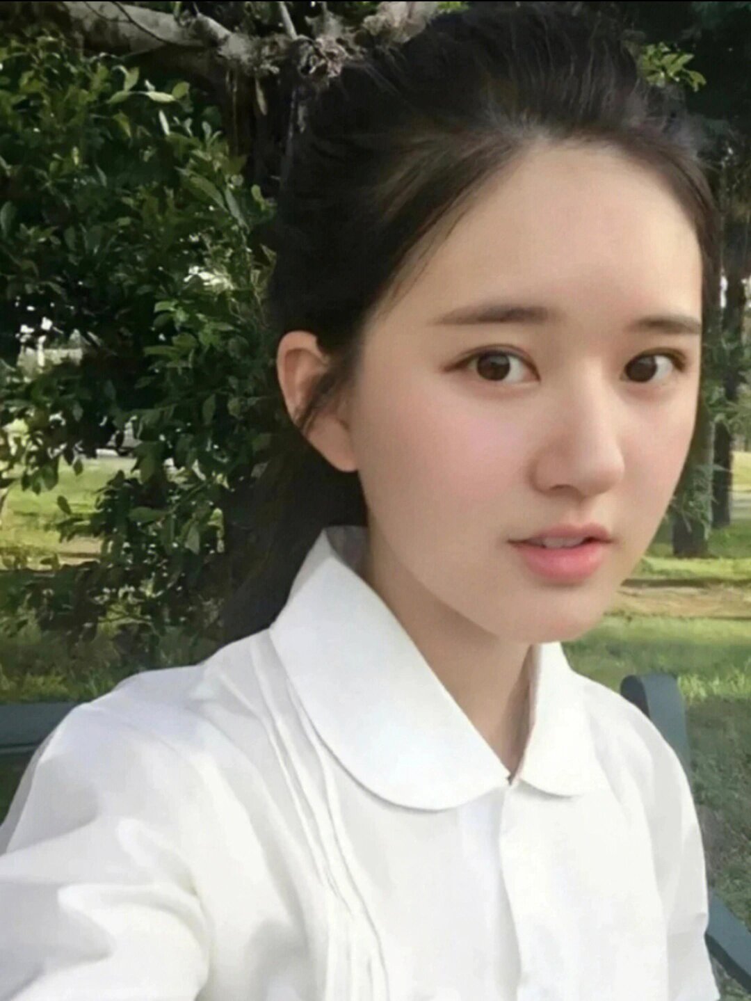 早期的露思也超级奶的好吧