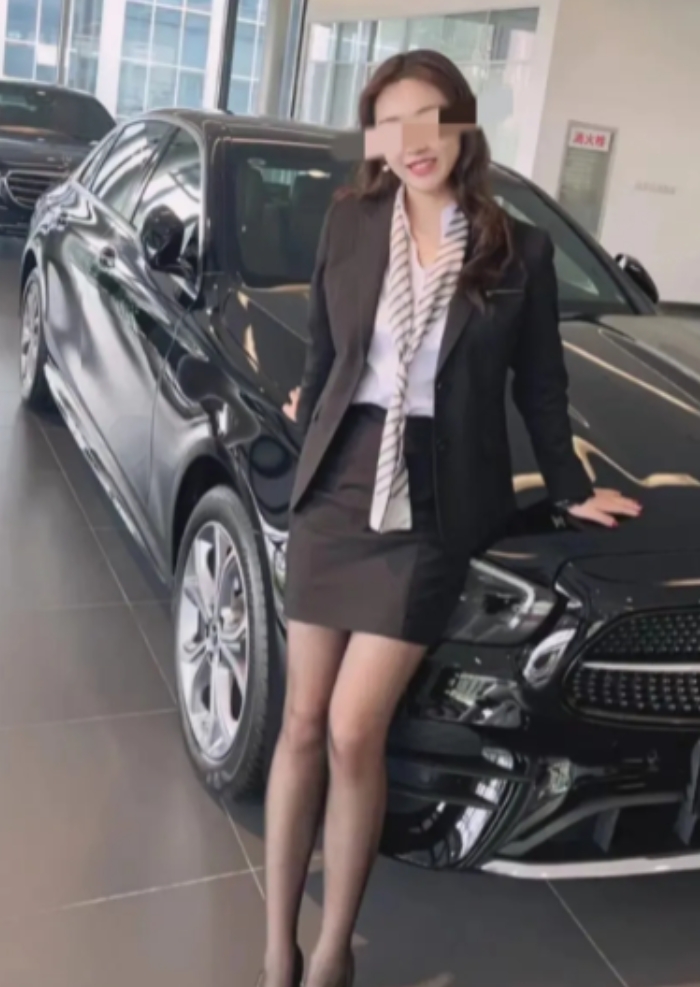 北京，男子冒充大老板，声称要订购5辆奔驰，总价450多万！4S店美女销售为了促成
