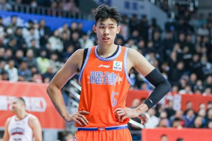 CBA超级外援33+27，罚球10投全中