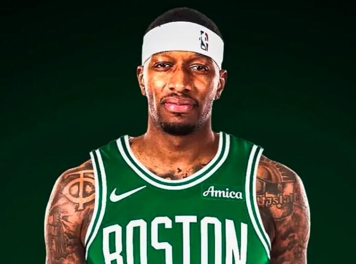 NBA常规赛，凯尔特人胜马刺。赛后，球员波尔津吉斯赞新援克雷格：“他很棒，带来能