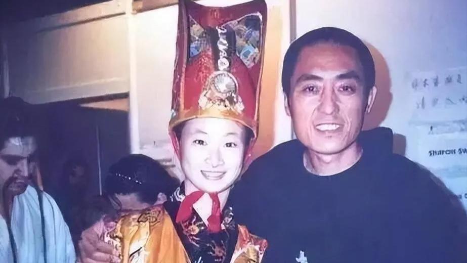 两位王小蒙的故事：为何一个享誉国内外，一个老公入狱口碑跌