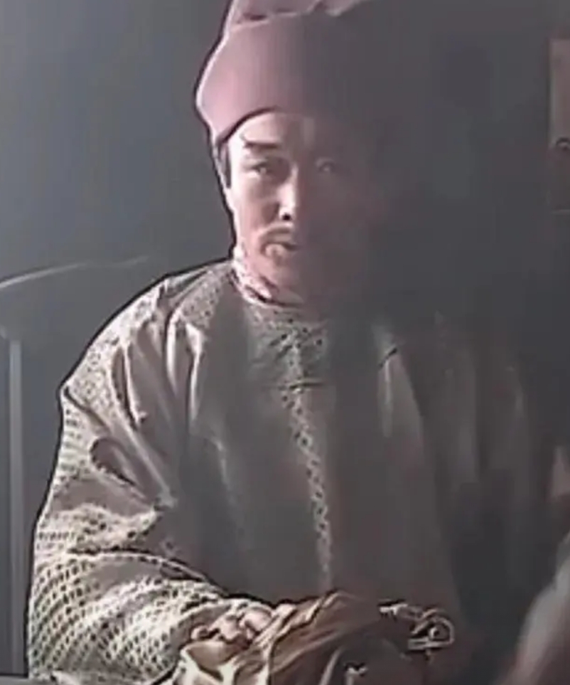 柴进为什么喜欢结交天下豪杰，凡是过路的犯人都要管饭，另外还要送十贯钱？这是因为有